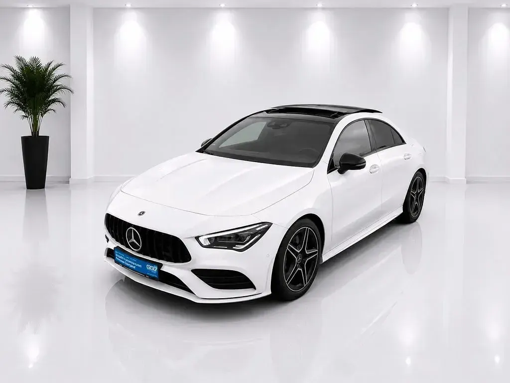 Gebraucht Mercedes CLA220 AMG line 190 PS (139 kW) 2019 Weiß Coupé