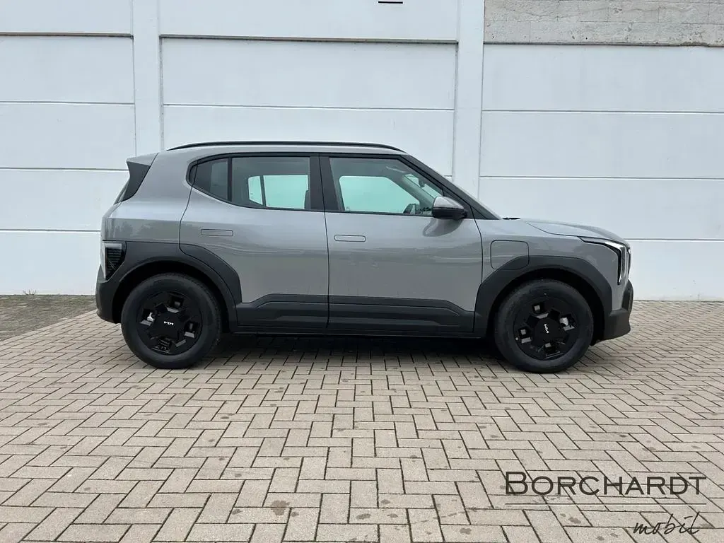 Neu Kia EV2 Earth 108 kW (147 PS) 2026 Grau SUV