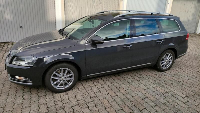 Gebraucht 2012 VW Passat Highline Kombi | 8.500 € (Etwas zu teuer) - Bild 1/4