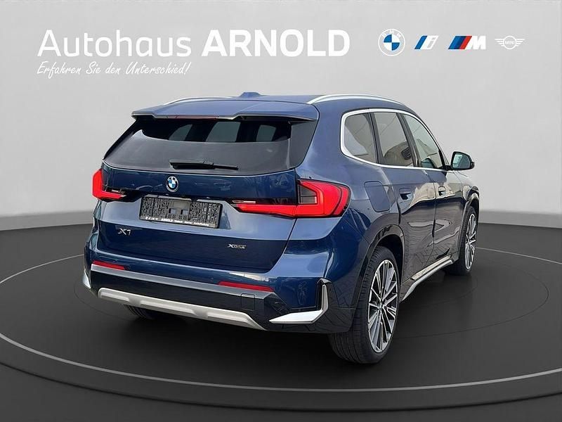 Gebraucht BMW X1 Performance 197 PS (144 kW) 2022 Blau SUV