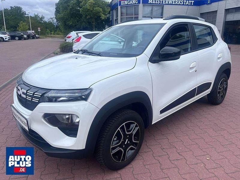Weiß Gebraucht 2022 Dacia Spring Essentiel Kleinwagen | 11.999 € (Fairer Preis) - Bild 1/4