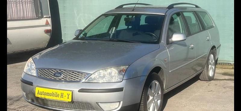 Gebraucht Ford Mondeo Trend 116 PS (85 kW) 2005 Silber Limousine