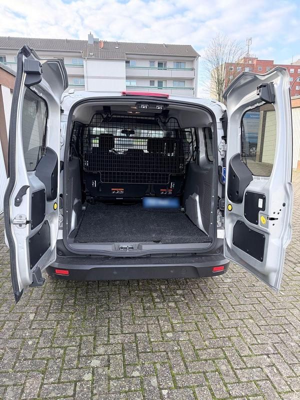 Second-hand Ford Transit Basis 101 CP (74 kW) 2020 Negru Break