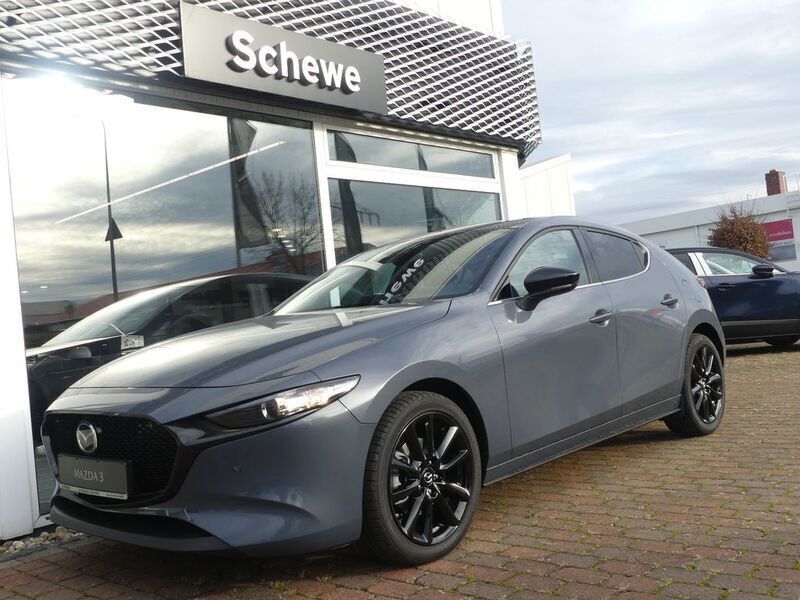 Polymetal grey Gebraucht 2024 Mazda 3 Homura-Line Limousine | 25.790 € (Superpreis) - Bild 1/4