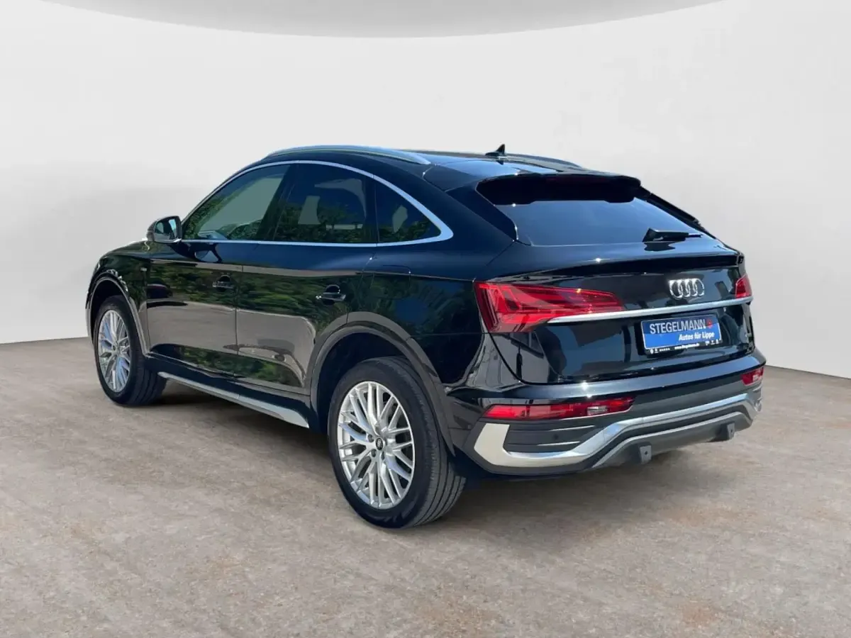 Gebraucht Audi Q5 Sportback S-Line 299 PS (219 kW) 2023 Mythosschwarz metallic SUV