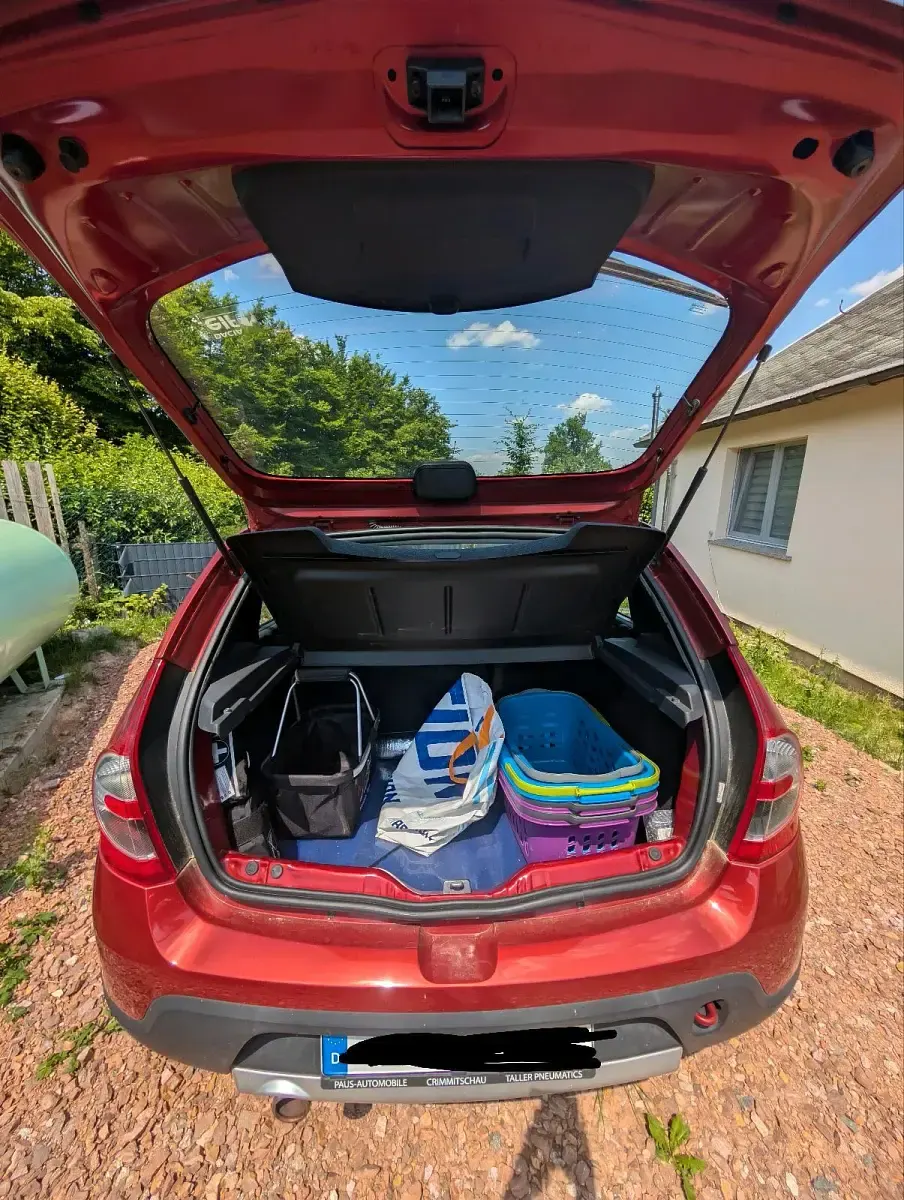 Gebraucht Dacia Sandero Stepway 84 PS (61 kW) 2012 Rot Kleinwagen