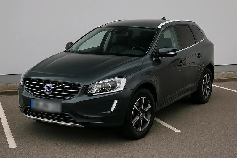 Grau Gebraucht 2013 Volvo XC60 SUV | 12.850 € (Fairer Preis) - Bild 1/3