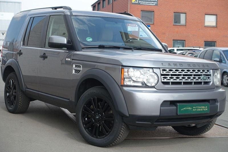Grau Gebraucht 2013 Land Rover Discovery 4 S SUV | 14.990 € (Fairer Preis) - Bild 1/4