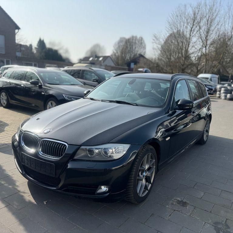 Second-hand BMW 325 204 CP (150 kW) 2011 Negru Break