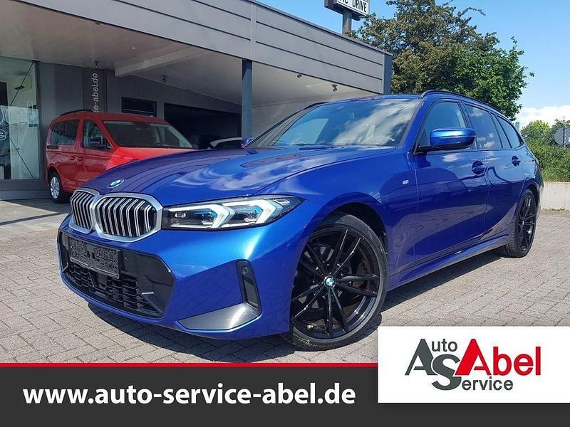 Portimao blau metallic Gebraucht 2022 BMW 320 M Sport Limousine | 38.280 € (Teuer) - Bild 1/4