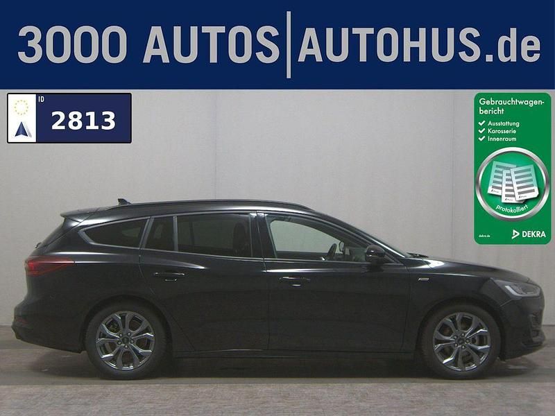 Gebraucht Ford Focus ST-Line 125 PS (91 kW) 2024 Obsidian schwarz metallic Kombi