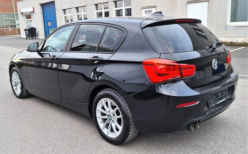 Gebraucht BMW 120 Sport Line 190 PS (139 kW) 2019 Schwarz Kleinwagen
