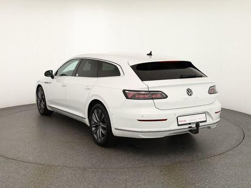 Gebraucht VW Arteon Elegance 150 PS (110 kW) 2021 Pure white Kombi
