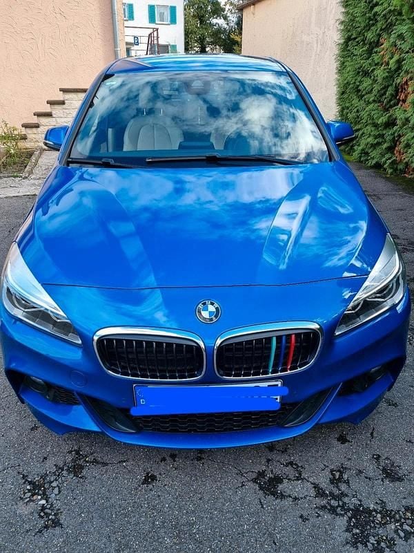 Gebraucht BMW 225 M Sport 224 PS (164 kW) 2017 Blau Van / Kleinbus