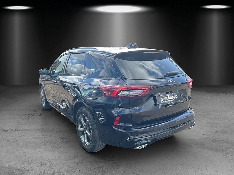 Gebraucht Ford Kuga Titanium 186 PS (136 kW) 2024 Weiß SUV