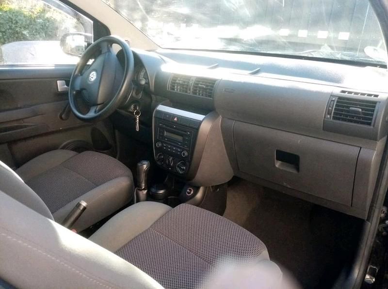 Second-hand VW Fox Refresh 54 CP (39 kW) 2010 Negru Hatchback