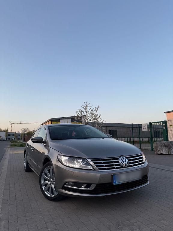 Usata VW CC 160 CV (117 kW) 2013 Marrone Berlina