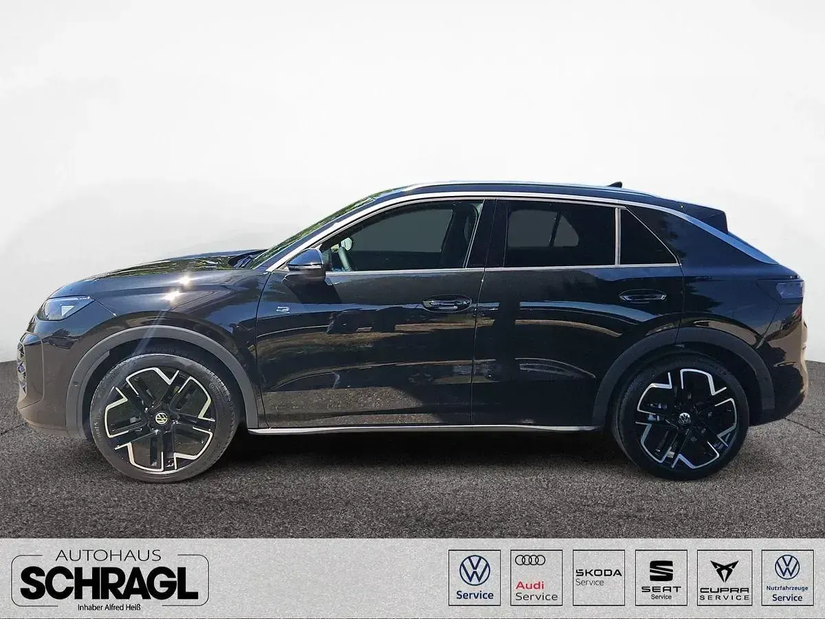 Neu VW T-Roc R-line 150 PS (110 kW) 2026 Grenadillschwarz metallic SUV