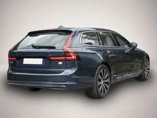 Gebraucht Volvo V90 Inscription 455 PS (334 kW) 2022 Blau Kombi