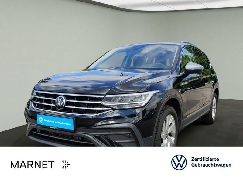 Schwarz Gebraucht 2024 VW Tiguan Allspace Life SUV | 35.990 € (Superpreis) - Bild 1/3