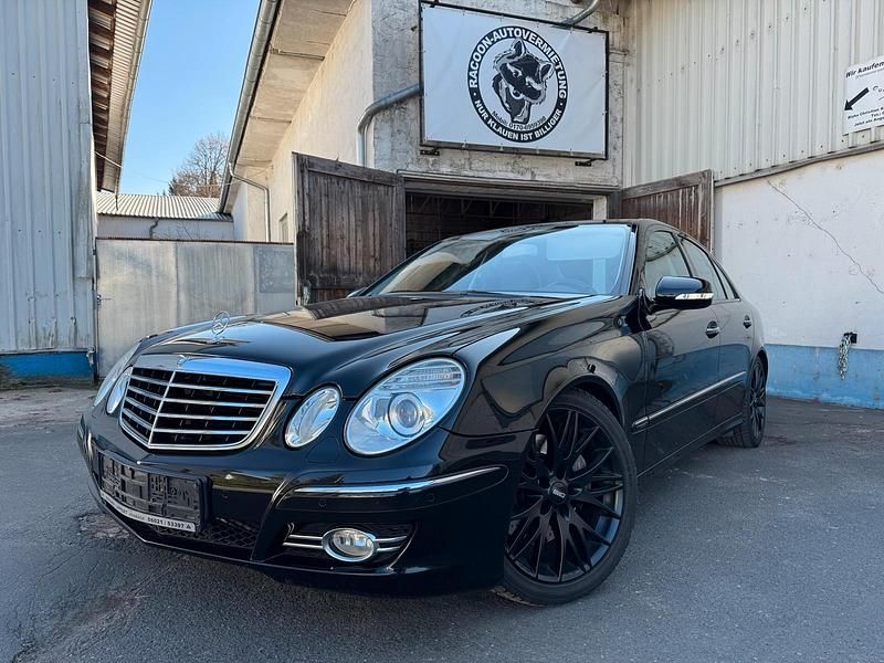 Gebraucht Mercedes E280 Avantgarde 231 PS (169 kW) 2007 Andere farben Limousine