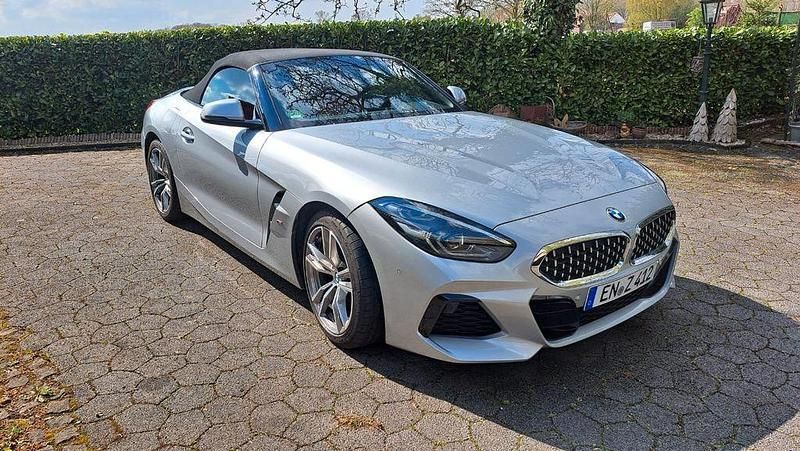 Gebraucht BMW Z4 197 PS (144 kW) 2021 Silber Cabrio