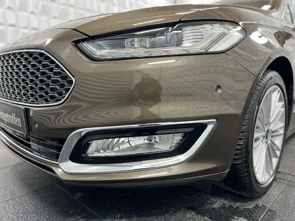 Gebraucht Ford Mondeo Vignale 150 PS (110 kW) 2017 Braun Limousine