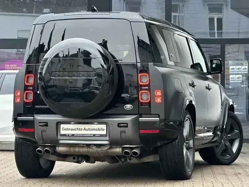 Gebraucht Land Rover Defender Carpathian Edition 525 PS (386 kW) 2023 Schwarz SUV