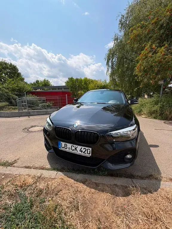 Gebraucht BMW 120 Shadowline 184 PS (135 kW) 2016 Schwarz Kleinwagen