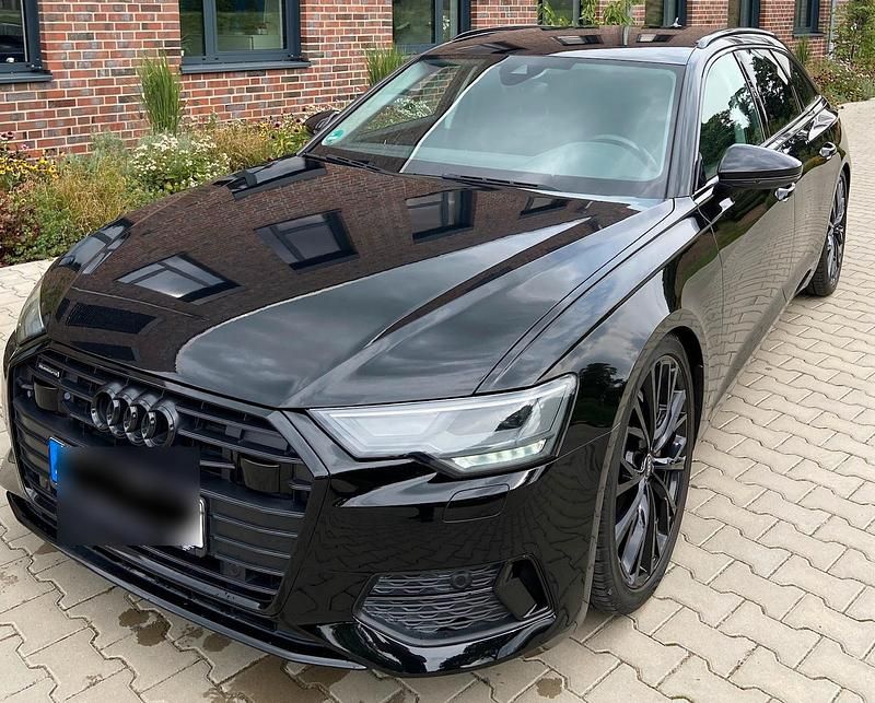 Schwarz Gebraucht 2018 Audi A6 Sport Kombi | 32.400 € (Teuer) - Bild 1/4