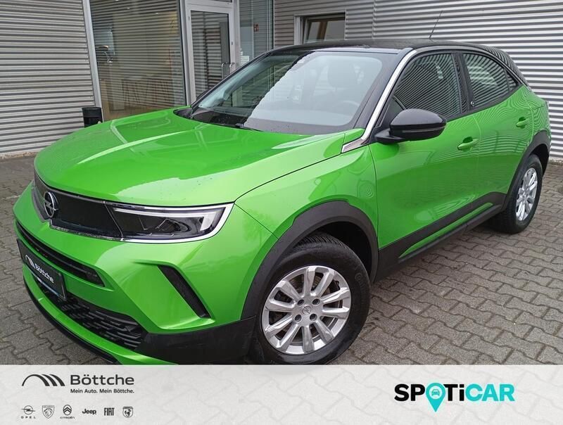Matcha green/ikone gruen Gebraucht 2021 Opel Mokka-e Edition SUV | 15.340 € (Guter Preis) - Bild 1/4