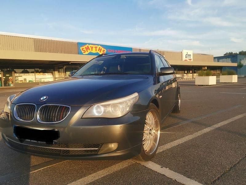 Schwarz Gebraucht 2008 BMW 535 Exclusive Kombi | 8.000 € (Guter Preis) - Bild 1/4