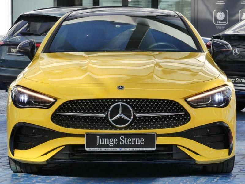 Gebraucht Mercedes 200 AMG 204 PS (150 kW) 2024 Unilack sonnengelb Coupé