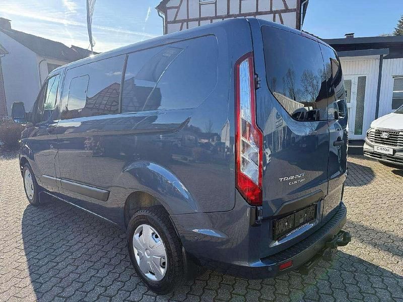 Gebraucht Ford Transit Custom Trend 170 PS (125 kW) 2022 Chromablau metallic Van / Kleinbus