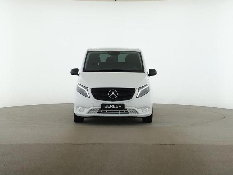 Gebraucht Mercedes Vito 190 PS (139 kW) 2023 Weiß Van