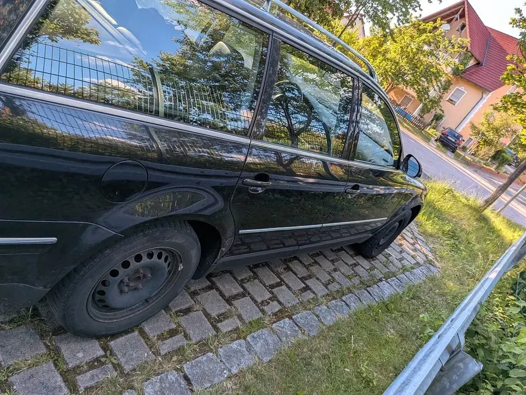 Gebraucht VW Passat Highline 131 PS (96 kW) 2004 Schwarz Limousine