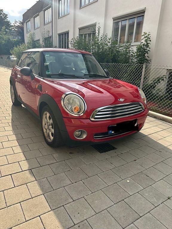 Rot Gebraucht 2010 Mini Cooper Kleinwagen | 4.900 € (Guter Preis) - Bild 1/4
