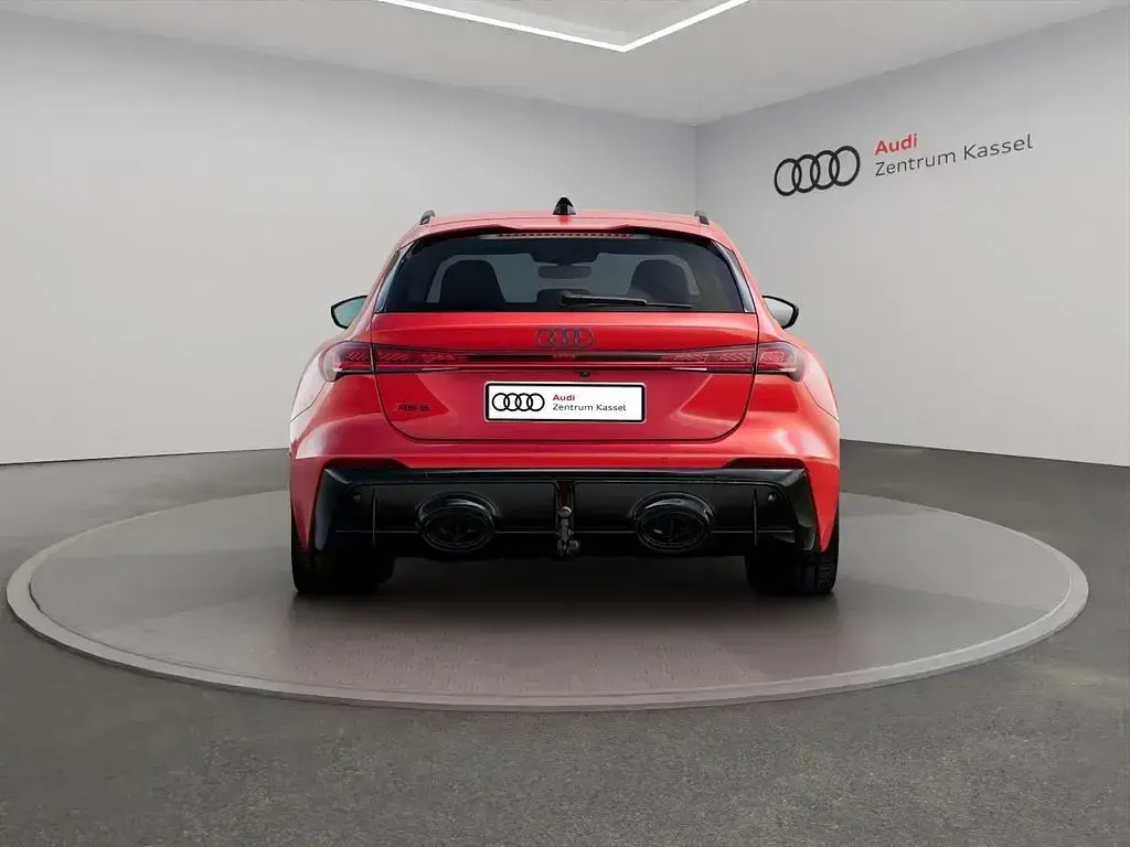 Neu Audi RS5 Sport 639 PS (469 kW) 2026 Rot Kombi