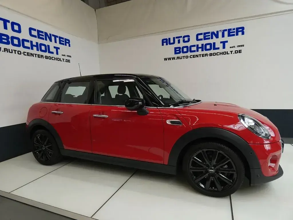 Gebraucht Mini Cooper Chili 136 PS (100 kW) 2020 Rot Kleinwagen