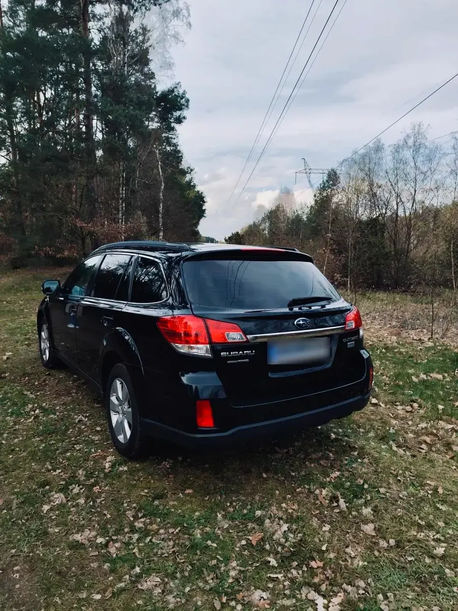Gebraucht Subaru Legacy 150 PS (110 kW) 2011 Schwarz Kombi