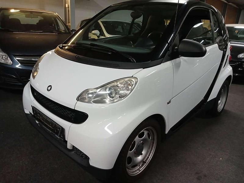 Gebraucht Smart ForTwo Coupé 61 PS (44 kW) 2009 Schwarz Coupé
