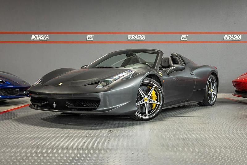 Grigio silverstone Gebraucht 2012 Ferrari 458 Cabrio | 249.950 € (Fairer Preis) - Bild 1/4