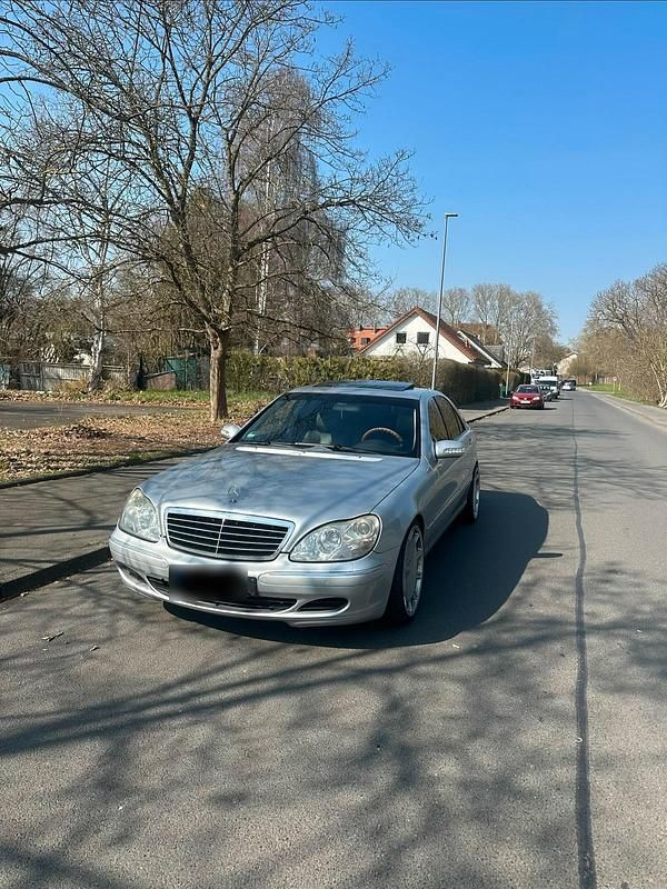 Gebraucht Mercedes S320 204 PS (150 kW) 2003 Silber Limousine