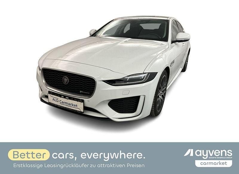 Gebraucht Jaguar XE R-Dynamic 250 PS (183 kW) 2022 Fuji white Limousine