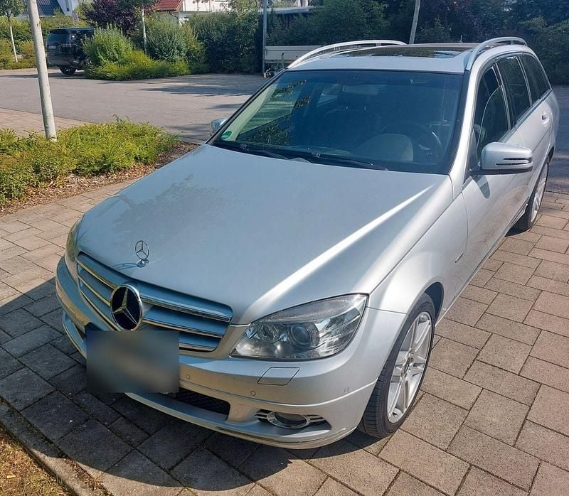 Silber Gebraucht 2009 Mercedes C250 Kombi | 8.250 € (Fairer Preis) - Bild 1/4