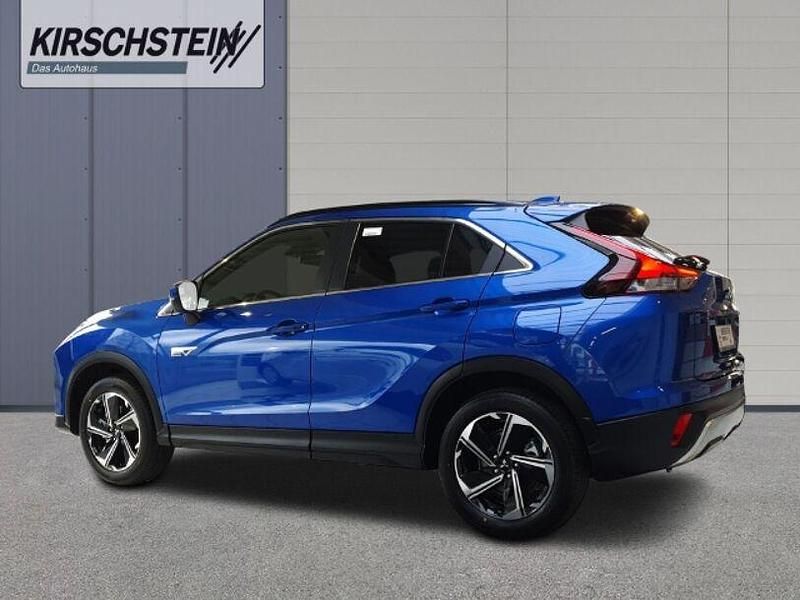 Usado Mitsubishi Eclipse Cross Plus 188 HP (138 kW) 2022 Azul SUV