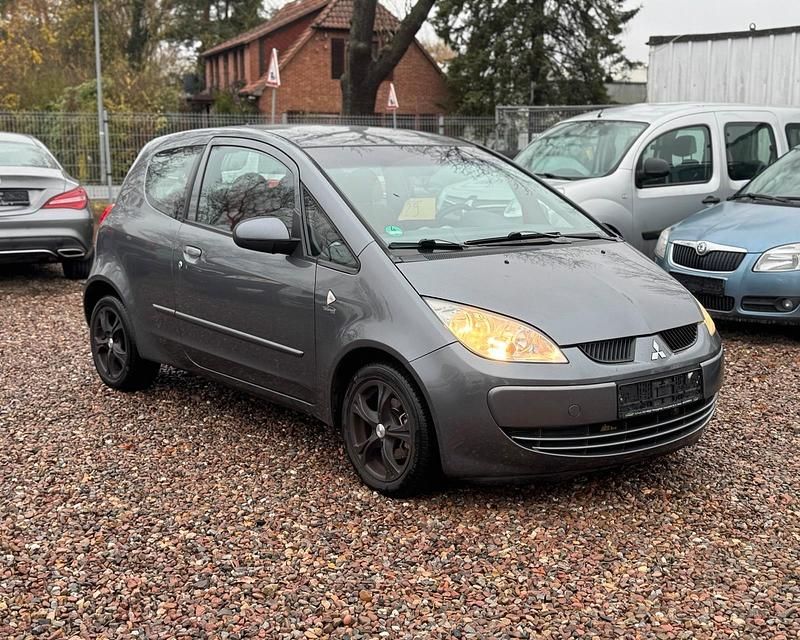 Grau Gebraucht 2008 Mitsubishi Colt Top Kleinwagen | 1.600 € (Guter Preis) - Bild 1/4