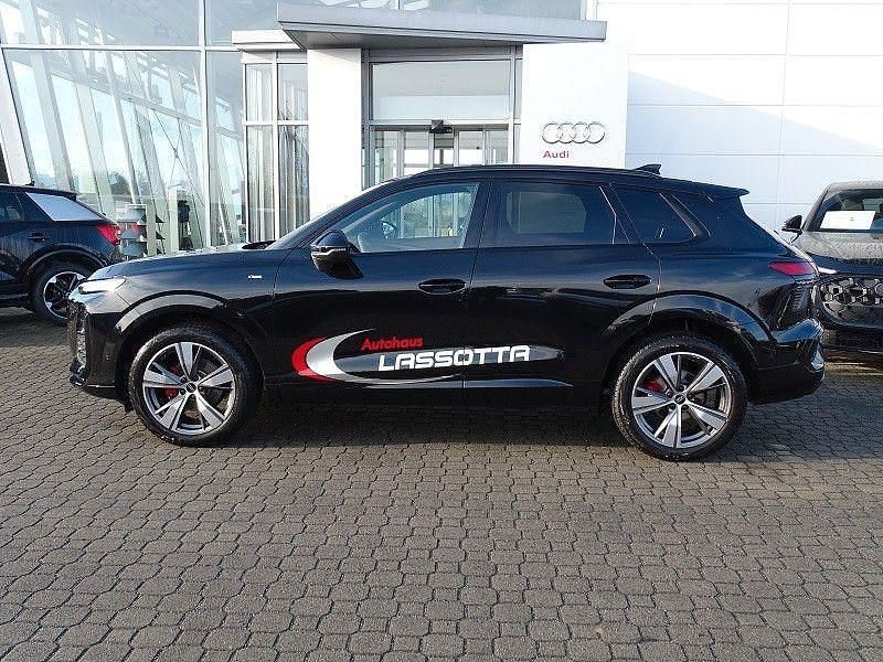 Gebraucht Audi Q3 S-Line 150 PS (110 kW) 2025 Schwarz SUV