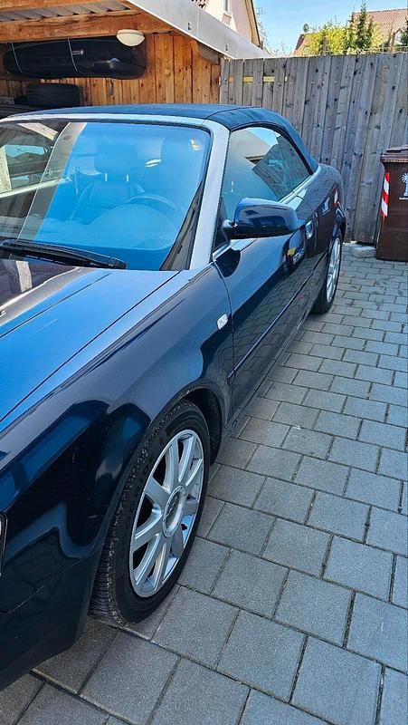 Używany Audi A4 Cabriolet 163 KM (119 kW) 2003 Niebieski Kabriolet