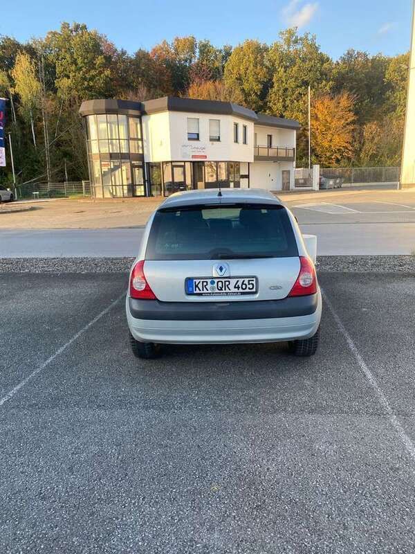 Gebraucht 2003 Renault Clio II Authentique Limousine | 1.250 € (Fairer Preis) - Bild 1/4